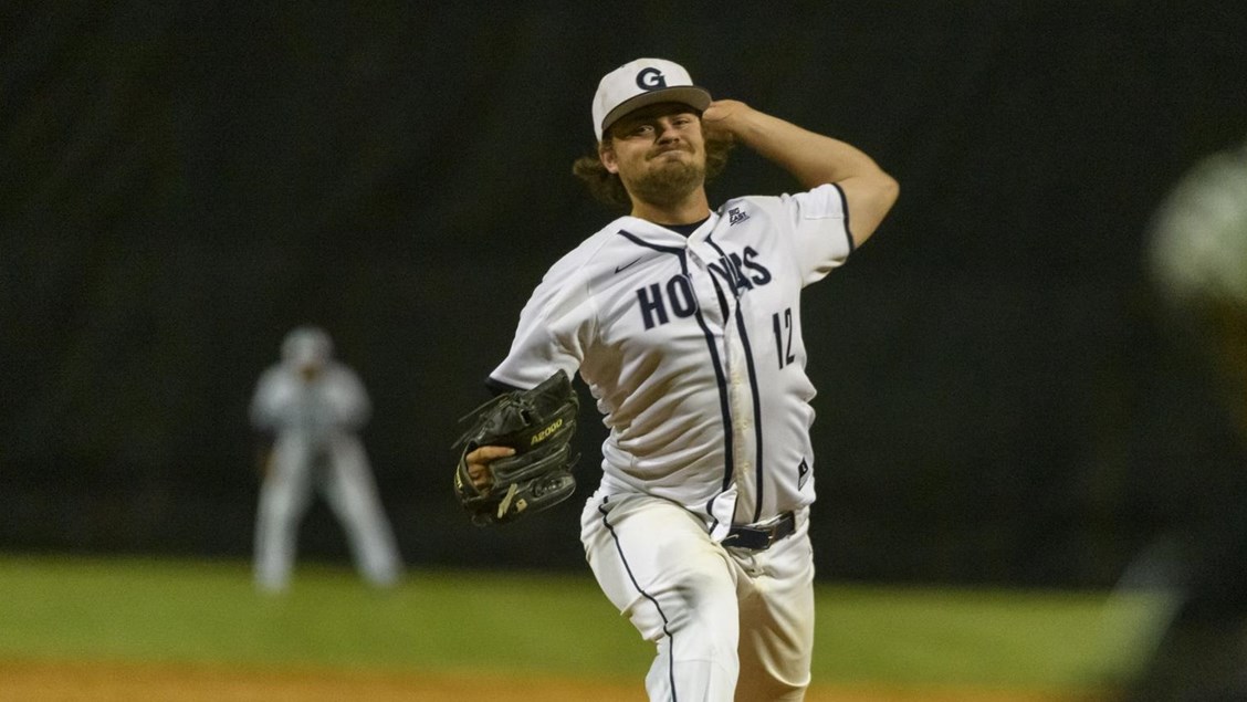 STARSBASEBALLVA's tweet photo. Georgetown University fell just short in a 6-5 loss to Coppin State on Tuesday night at Shirley Povich Field. Stars Alum Jack Weeks @PVI_Baseball started on the mound and went 6.0 innings, allowing just one run on six hits while striking out a career-high eight batters. https://t.co/HVFqw1Ctfe