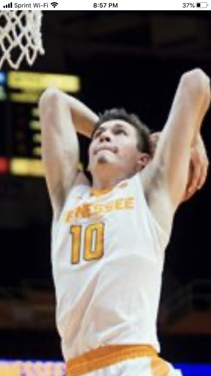 STLouisVol tweet picture