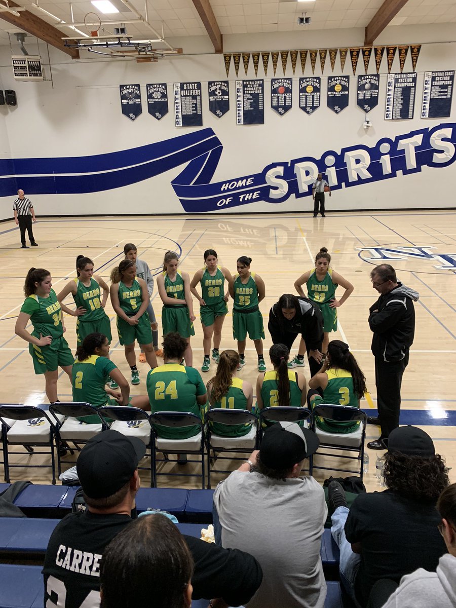 sierrapacifichs's tweet photo. Lady Bears advance after beating the #6 seed 72-62! #keepingupwithSP https://t.co/pXlZYc3PhH