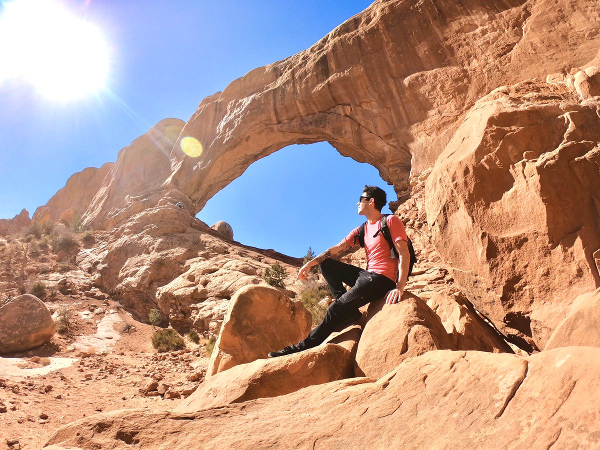 slpProductions's tweet photo. Arches National Park Moab Utah. Photos I took with my iPhoneX and Gopro7 📸 
Ask for info if you want to learn how to start investing and doing sales on social media. 
This allows a person to earn money while traveling and while sleeping! It’s great! 

Sean Logan sends love 💕 https://t.co/MBJuF2aCjq