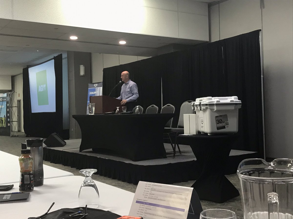 PembGrainEquip's tweet photo. AGI Senior VP of Canadian Operations @PaulBrisebois1 starting off @AgGrowthIntl presentation this morning at #equipsummit20. A company who’s name is sure fitting of what they’ve accomplished since being founded in 1996. #Growing https://t.co/zQEgQoEIUb