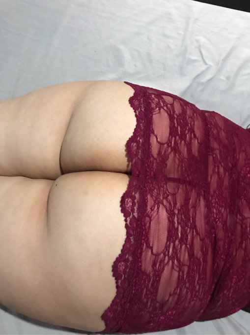 Who likes FREE stuff?? Well, my onlyfans is Free  F O R E V E R. You read that right. Wanna see me play<a href="/tag/naughty"class="tags"><span>#naughty</span></a><a href="/tag/subscribe"class="tags"><span>#subscribe</span></a><a href="/tag/hottest"class="tags"><span>#hottest</span></a><a href="/tag/strip"class="tags"><span>#strip</span></a><a href="/tag/onlyfans"class="tags"><span>#onlyfans</span></a>