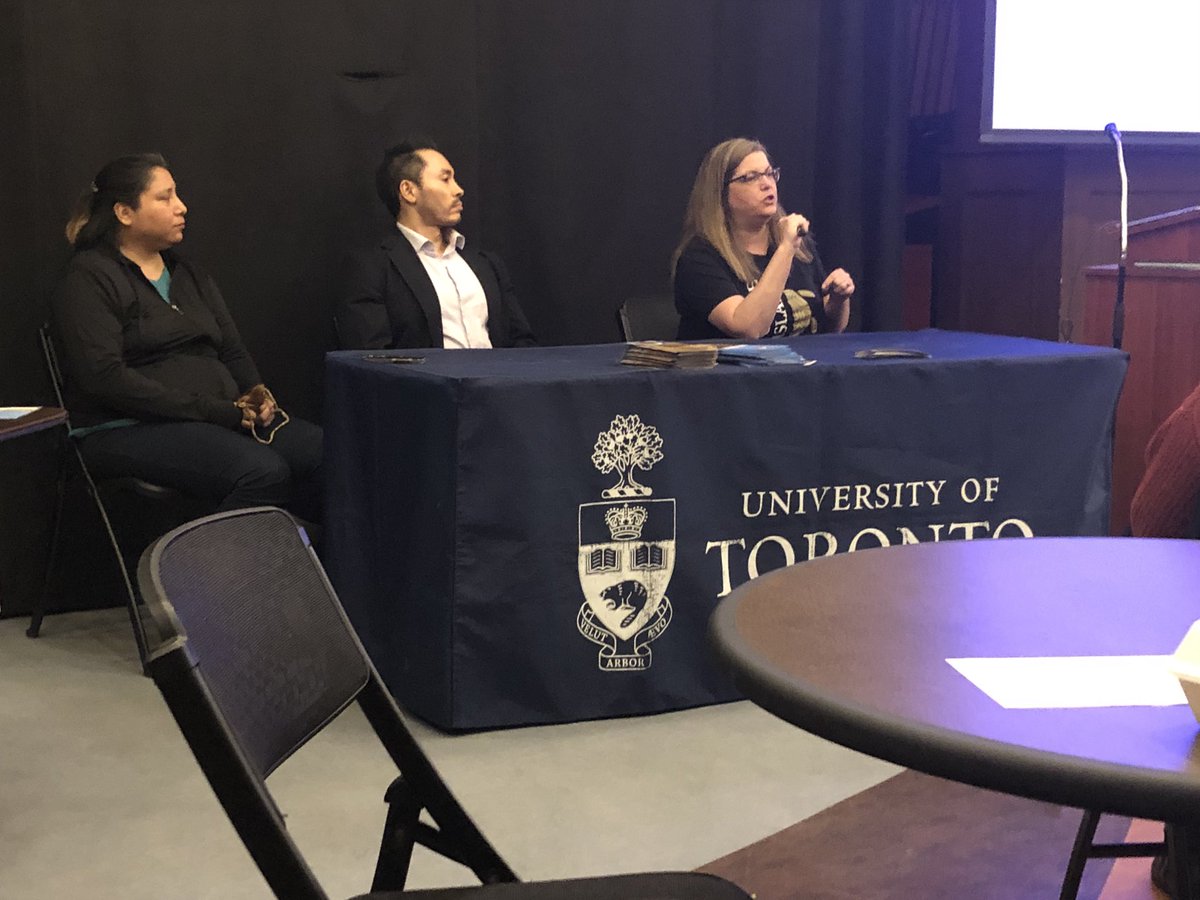 UTSC_IHFSE's tweet photo. A powerful #IHFSE opening night w/ a full house at #UTSC for TashaHubbards’s @thenfb film, Nîpawistamâsowin: We Will Stand Up about #ColtenBoushie’s family’s fight for justice!
Chi-miigwech to @msearthtalker the SwiftCurrentSingers, &
Profs @armp71 & Spence https://t.co/Zo9RdPyDuQ