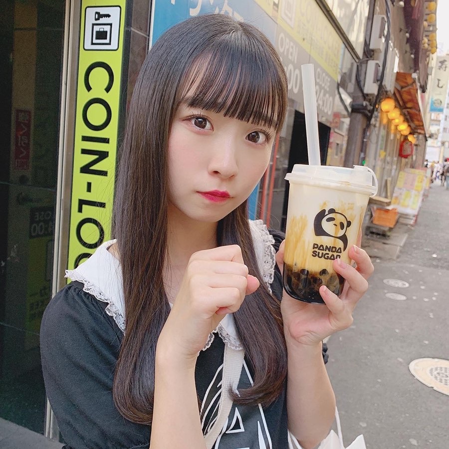 GoKazumo's tweet photo. 可愛いおもちゅをいっぱい紹介してるよー😊
ディズニー愛が溢れんばかりの美女おもちゅ【@omochu_15】さんの魅力に迫る！ https://t.co/qBHj7inloO https://t.co/EPg9fXzcaM