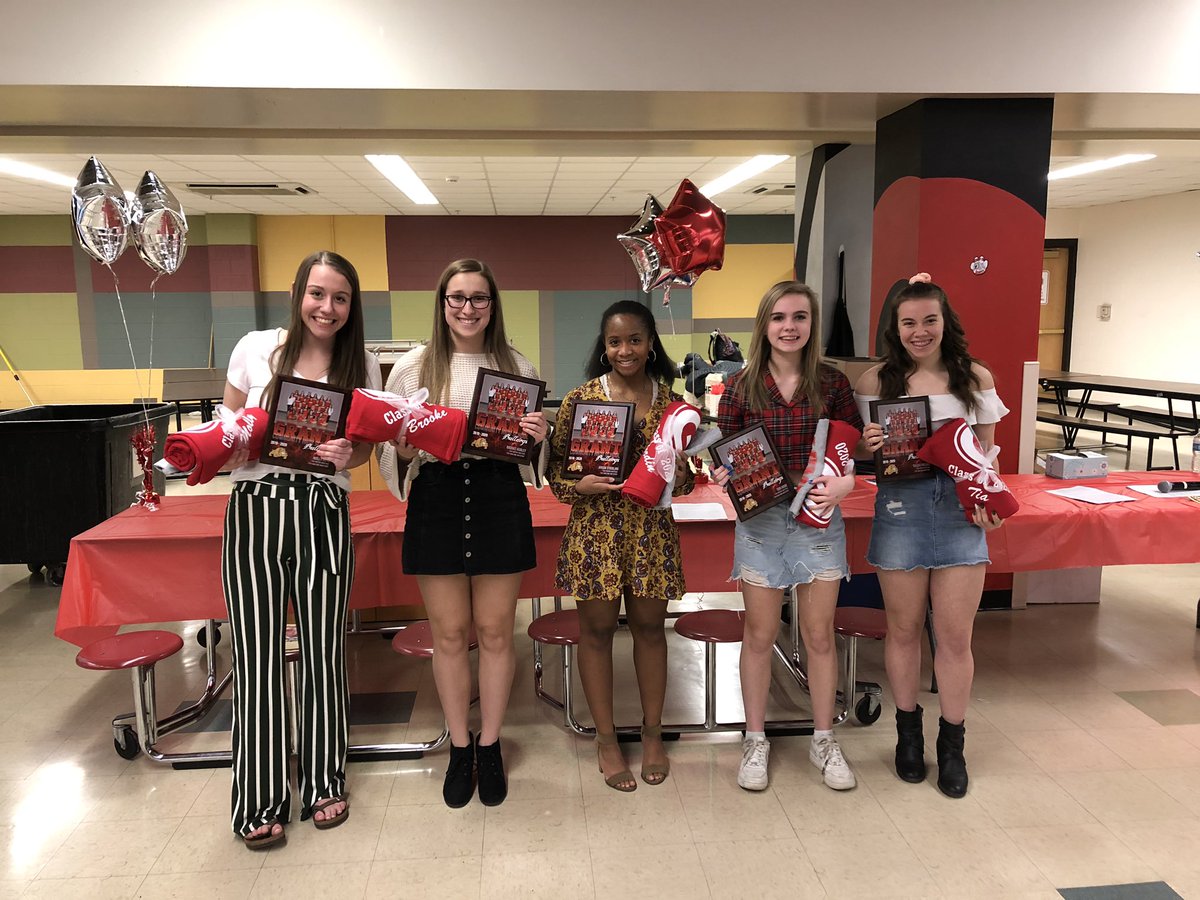 GrantCheer's tweet photo. So much to celebrate tonight at our awards banquet!! 🎀

🎓Seniors - Molly, Brooke, Jordin, Tori, and Tia!

🏆MVP - Brooke Hurley 

📣Varsity Captains - Lainie Noda, Brooke Hurley, &amp; Molly Boyd 

🗣All-Conference - Sabrina Smith, Caleigh Ahlgren, &amp; Lainie Noda https://t.co/oIK9S1al54