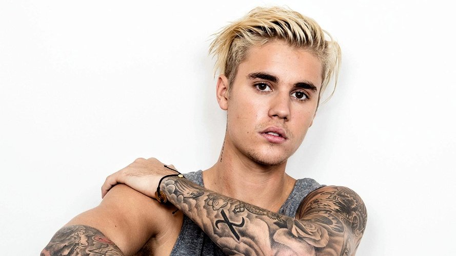 Happy Birthday to Justin Bieber ! 