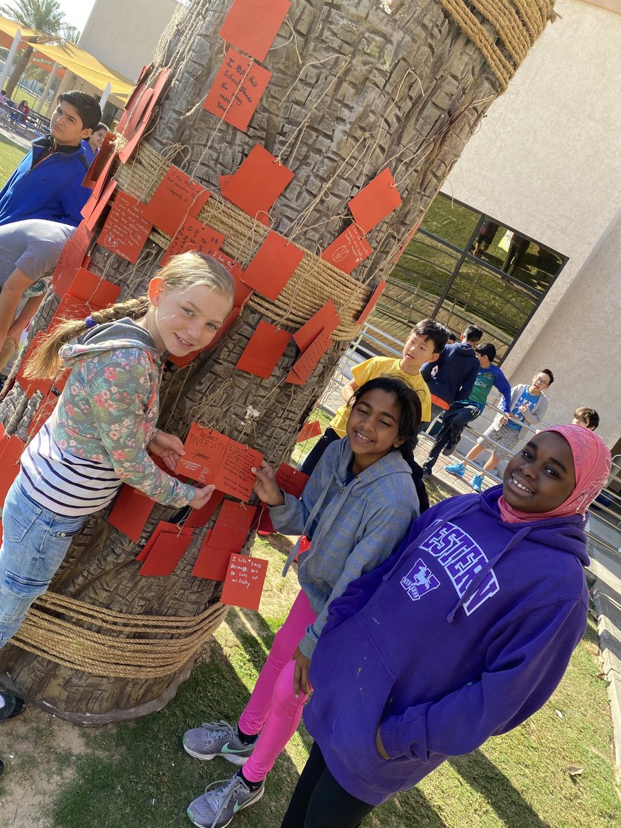 Gonzale1Kelly's tweet photo. Celebrating 75 years of excellence and diversity!  ⁦#DHAPR1DE ⁦@gordon_daniel_p⁩ ⁦@school_dhahran⁩ https://t.co/E1V8rdEGQh