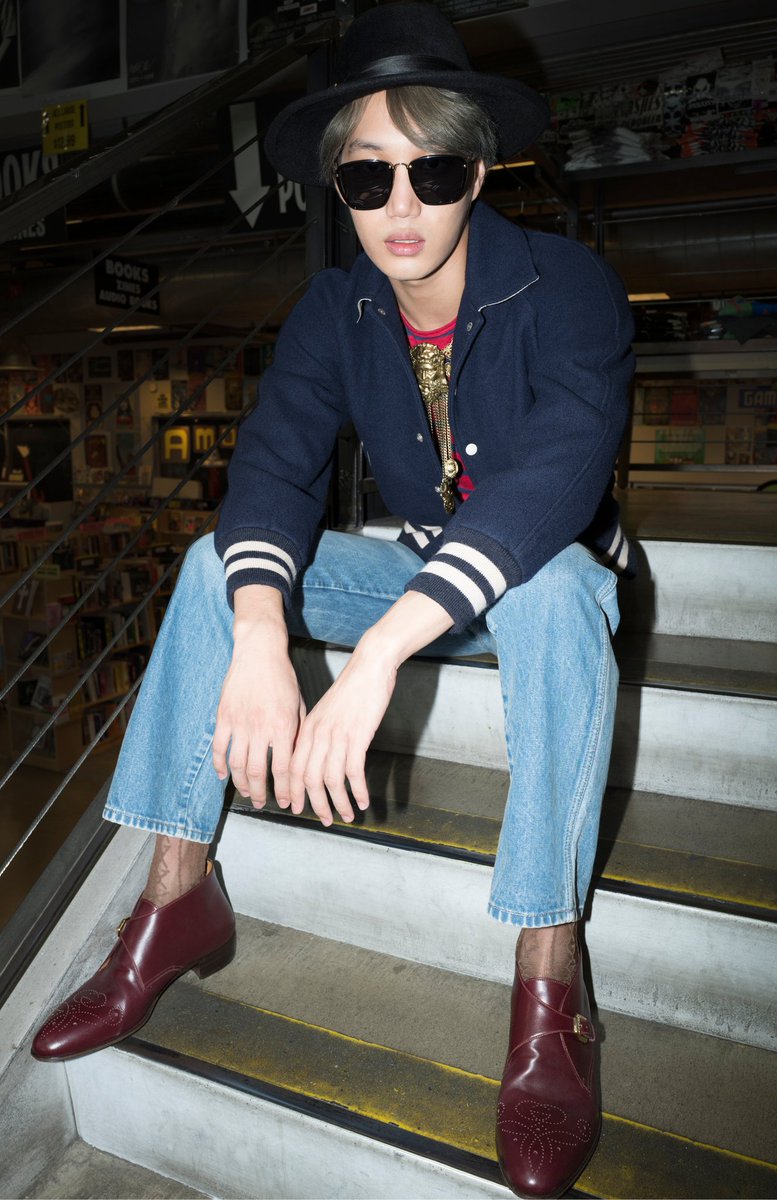 WWEXOL's tweet photo. [OFFICIAL] weareoneEXO weibo update with #KAI 

"KAI in Gucci's SS20 Eyewear Campaign 🕶" 

🔗 https://t.co/whC6QEnnEP

#EXO #엑소 #KAI #카이 @weareoneEXO https://t.co/giAd7hA81Z