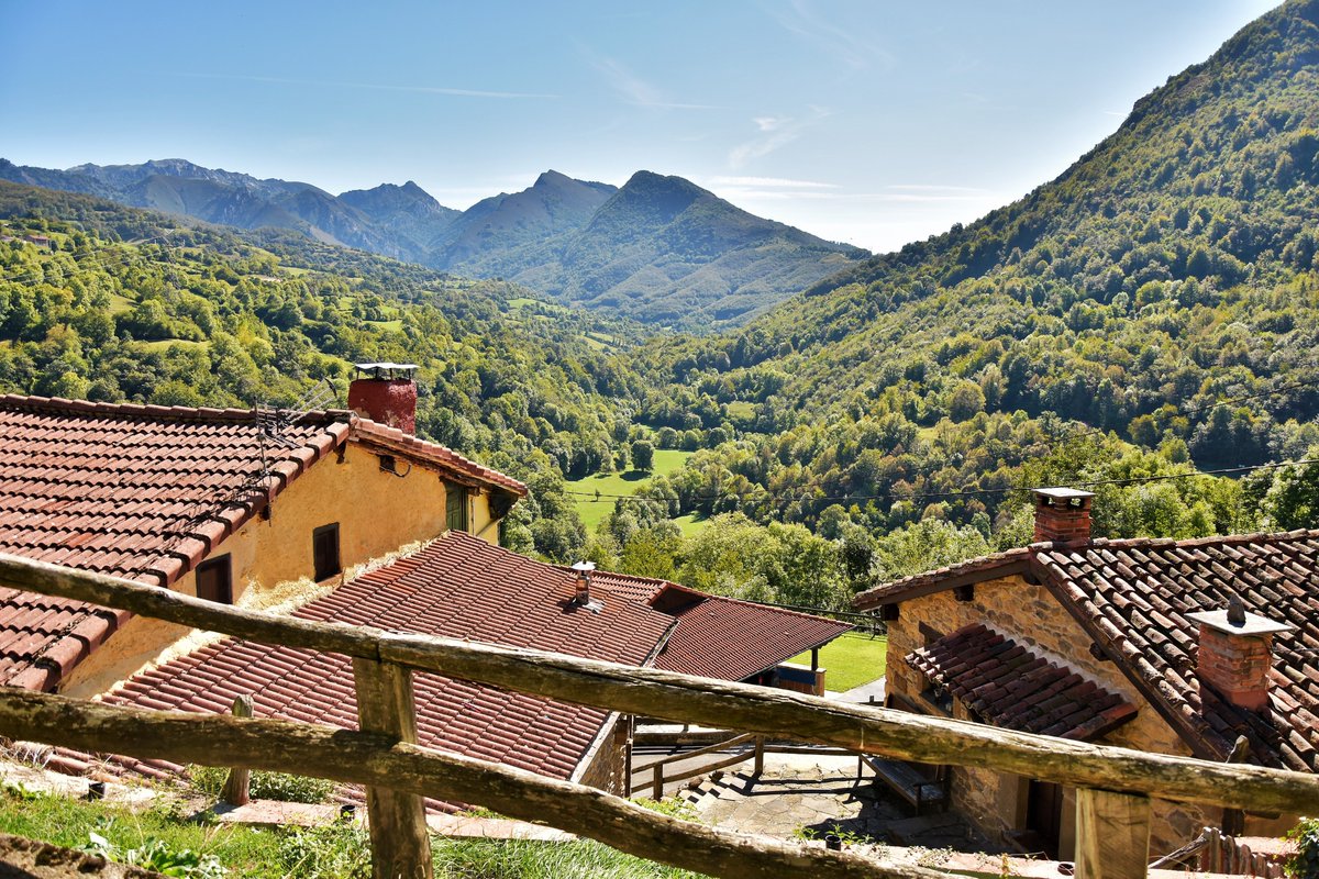 AYUNTAMIENTO DE CASO. PARQUE NATURAL DE REDES tweet media
