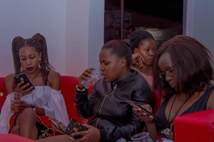 StarlightBar's tweet photo. Thanks to every one how has turned up really it was a great raggea night https://t.co/aiX9hVq9MB