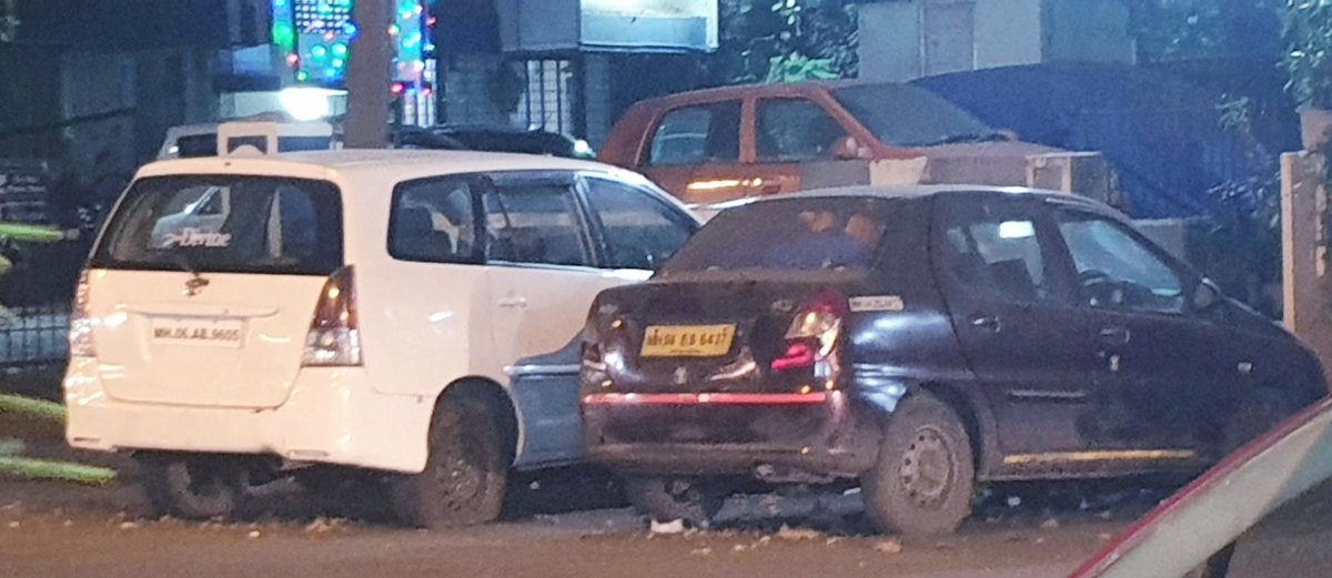 RajeevMulik09's tweet photo. @mybmc @mybmcWardRN @MumbaiPolice 
Vehicle abandoned since September 2019 
#nonumberplate
#freeroads
Location: Near Mary Immaculate school, Aurobindo Ghosh Marg, Borivali (w)
@kev050 @nshiv @MududiS @PritiFernandes https://t.co/uG4IGJpSsK