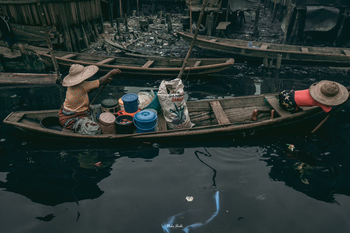 IYMTV's tweet photo. I Hate It When People Write Off A Whole City Just Because You Visited A Particular Place. But If You Think #PH Is A Slum. Mr #Lagosian, "Calm Down" We Also Have Worse Places In Lagos, #MakokoCommunity.
"Ngwa Anu' Lekiri" https://t.co/ZmUsgC4IPj