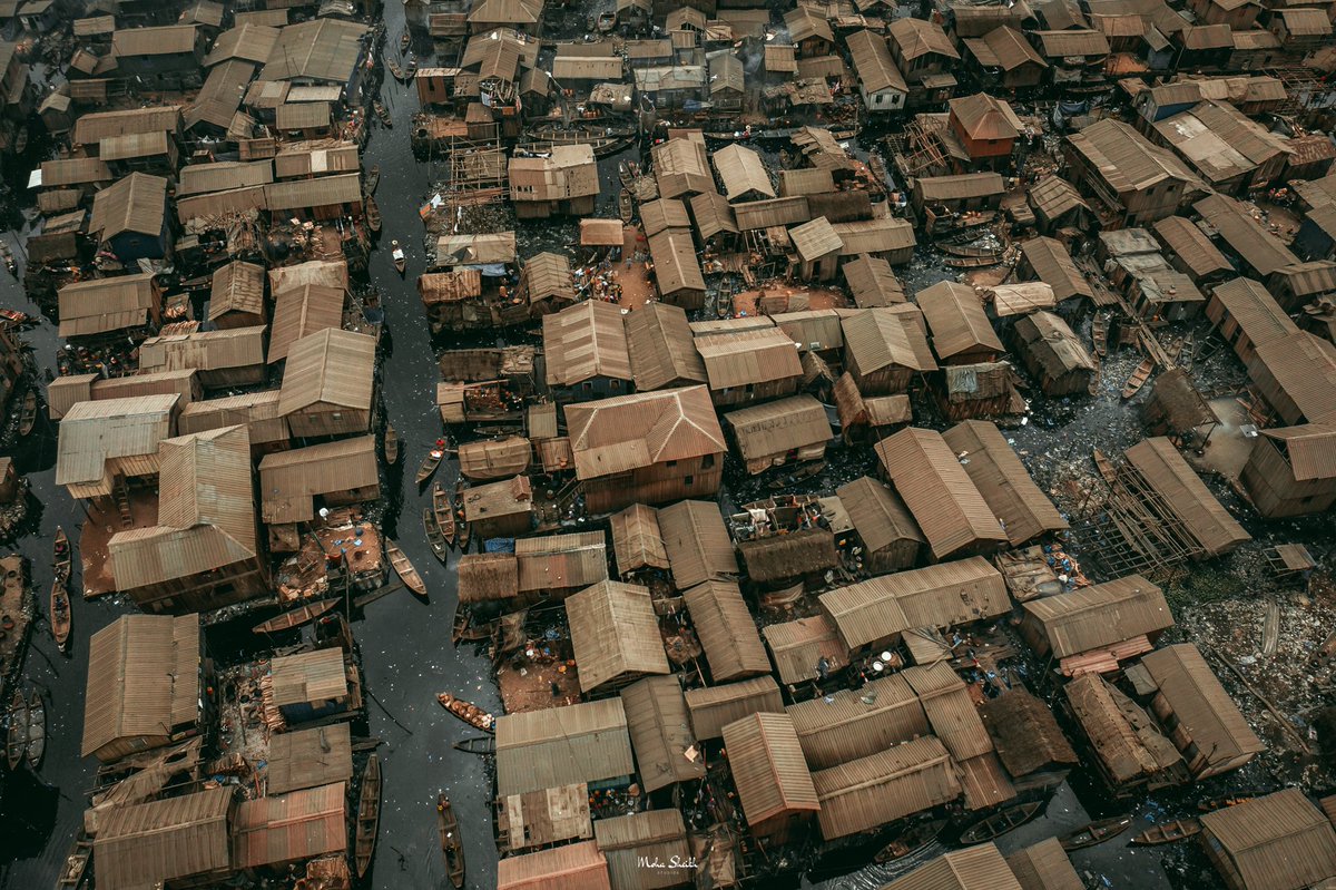IYMTV's tweet photo. I Hate It When People Write Off A Whole City Just Because You Visited A Particular Place. But If You Think #PH Is A Slum. Mr #Lagosian, "Calm Down" We Also Have Worse Places In Lagos, #MakokoCommunity.
"Ngwa Anu' Lekiri" https://t.co/ZmUsgC4IPj