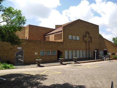ditsemnuus's tweet photo. NG Gemeente Tuinedal, Sasolburg, besluit om uit protes teen standpunt van algemene sinode oor selfdegeslagverhoudings hul verdere geldelike steun aan die NG Kerk te onttrek https://t.co/KTrKZ1EF3m