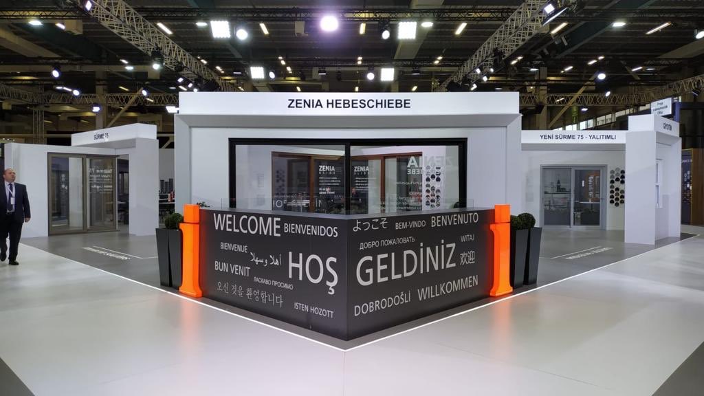 FiratpenTR's tweet image. Bugün kapılarını açacak Tüyap Pencere Fuarı için tüm hazırlıklarımız tamam. Şimdiden sizleri misafir edecek olmanın heyecanını yaşıyoruz. #avrasyapencerefuarı #pencerefuarı #tüyap