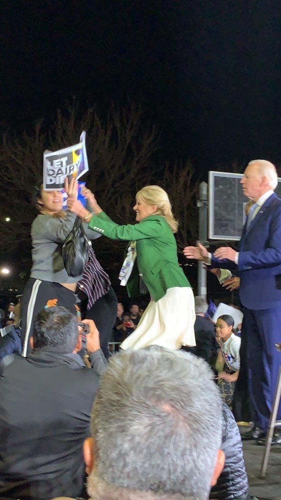 jryla4's tweet photo. Politics aside, Jill Biden fighting off a deranged protester and defending her husband is pretty badass. #SpouseGoals https://t.co/dCqcPjRyl4