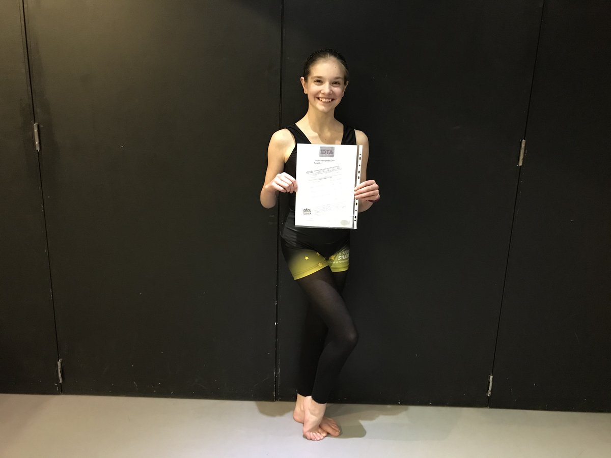 StarbriteStudi0's tweet photo. βοΈ Student success story.
ππ» Phoebe has been nominated for an International Theatre Award for her Tap work.
β
Place a well done GIF in the comments to help Phoebe celebrate.
#exclusivelystarbrite #allinonestudio #theatreawards #IDTA https://t.co/bgzKGR0DqY