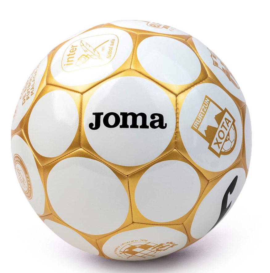 Academysport2's tweet photo. Lo quieres ??? No Queda nada #Malaga2020 encantados ... otro balón para sortear . Muy fácil ... nos sigues ?? RT ?? Y me gusta ?? Vamos que ya no queda más , ganador el domingo . https://t.co/PqbH0Elgcy