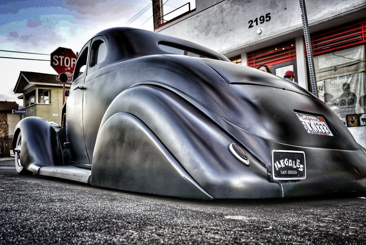 rgofphotography's tweet photo. #lowriders #lowrider #lowridervida #chicanopark #barriologan https://t.co/pXiie9m7Ow