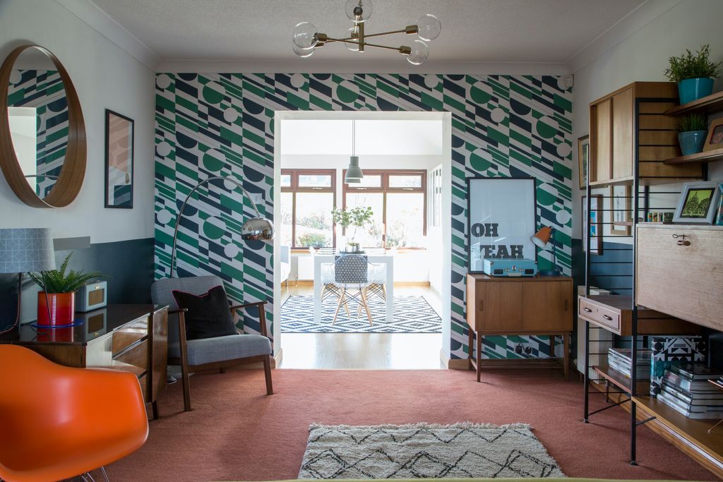 teriantilston's tweet photo. Let's talk pattern and colour!⁣ It's amazing what a bit of colour and pattern can do for a space.⁣ SWIPE for the before pic to see how this dull space came to life with a bit of colour and pattern💛⁣ This is definitely my happy space!⁣ #styleathome #luxuryinteriorsonabudget https://t.co/ExD4jJ3qXU