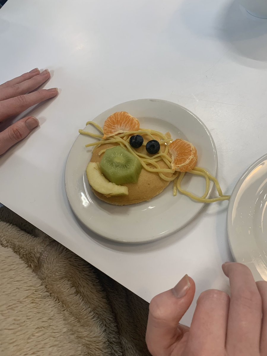 CarwardenHouse's tweet photo. Photos of our trip to Waitrose!  We had a healthy eating talk from Tina and a guided tour from Lauren!  We also made healthy eating faces!! Thanks Waitrose. https://t.co/7uB7sPtDqm