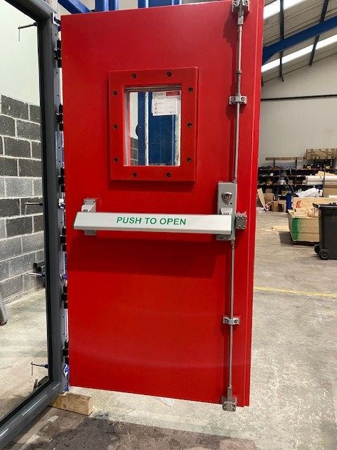 MMLMarine's tweet photo. MML now manufactures blast rated doors up to 2.15 Bar.
Based on our heavy-duty A60 door design MML are pleased to
announce the development and supply of 31.2PSI overpressure
200ms blast rated doors. This door can be supplied with or without
a vision panel. https://t.co/105J5VgsKy
