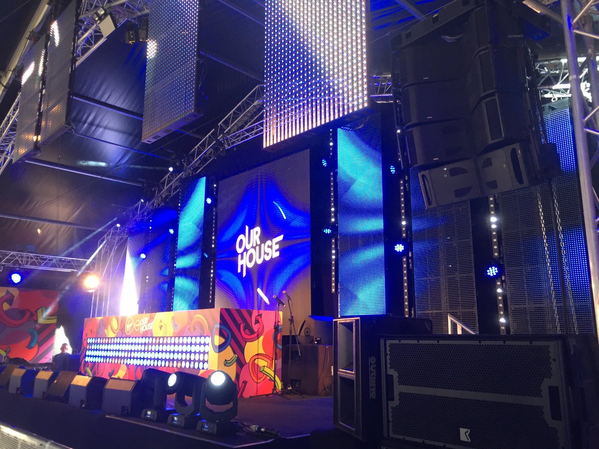All our services are carried out in-house. We provide innovative and unique ideas, with a focus on cutting-edge production solutions to deliver some of the most challenging live events. ow.ly/AzlV50yCuRm
#eventproduction #sound #lighting #staging #setbuild #video #power