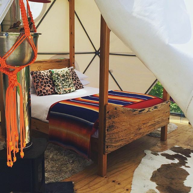 Available from April 🌱 Our Popla Pod 🌱 perfect for couples seeking an escape into nature! Expect stunning views, a cosy wood burner and dreamy stargazing.
#lovelandfarm