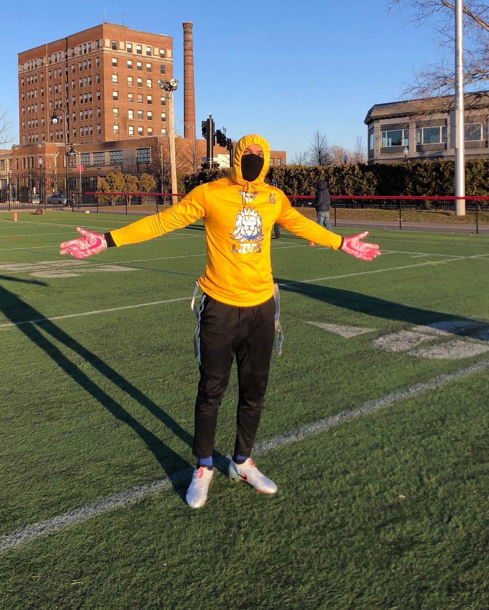 Andre Williams tweet media