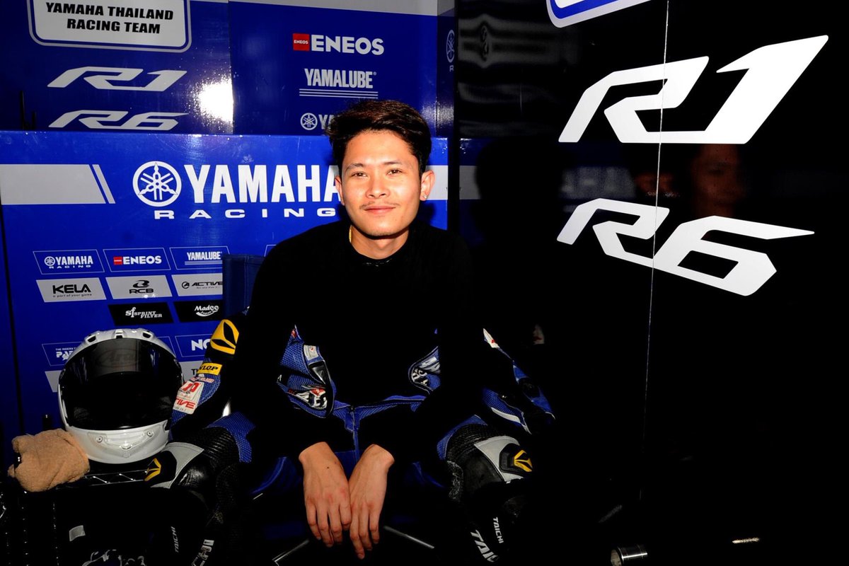 mrtracer85's tweet photo. 🏁#ARRCInfo : Pre Season Test #ARRC2020 ของยามาฮ่าไทย

จากผลการทดสอบถือว่านักแข่งในทีมทำเวลาได้ดีที่เดียวเลยค่ะ รั้ง Top3 ในรุ่น 1000cc และ Top5 ในรุ่น 600cc

/รถก็ต้องแข่ง แชมป์ก็ต้องรักษา ไวรัสก็มาเผชิญ ยามาฮ่าไทยสู้ๆ😷✊🏻🏁 #YamahaThailandRacingTeam

©️https://t.co/edcMJSLdMa https://t.co/a7m81nhKgV
