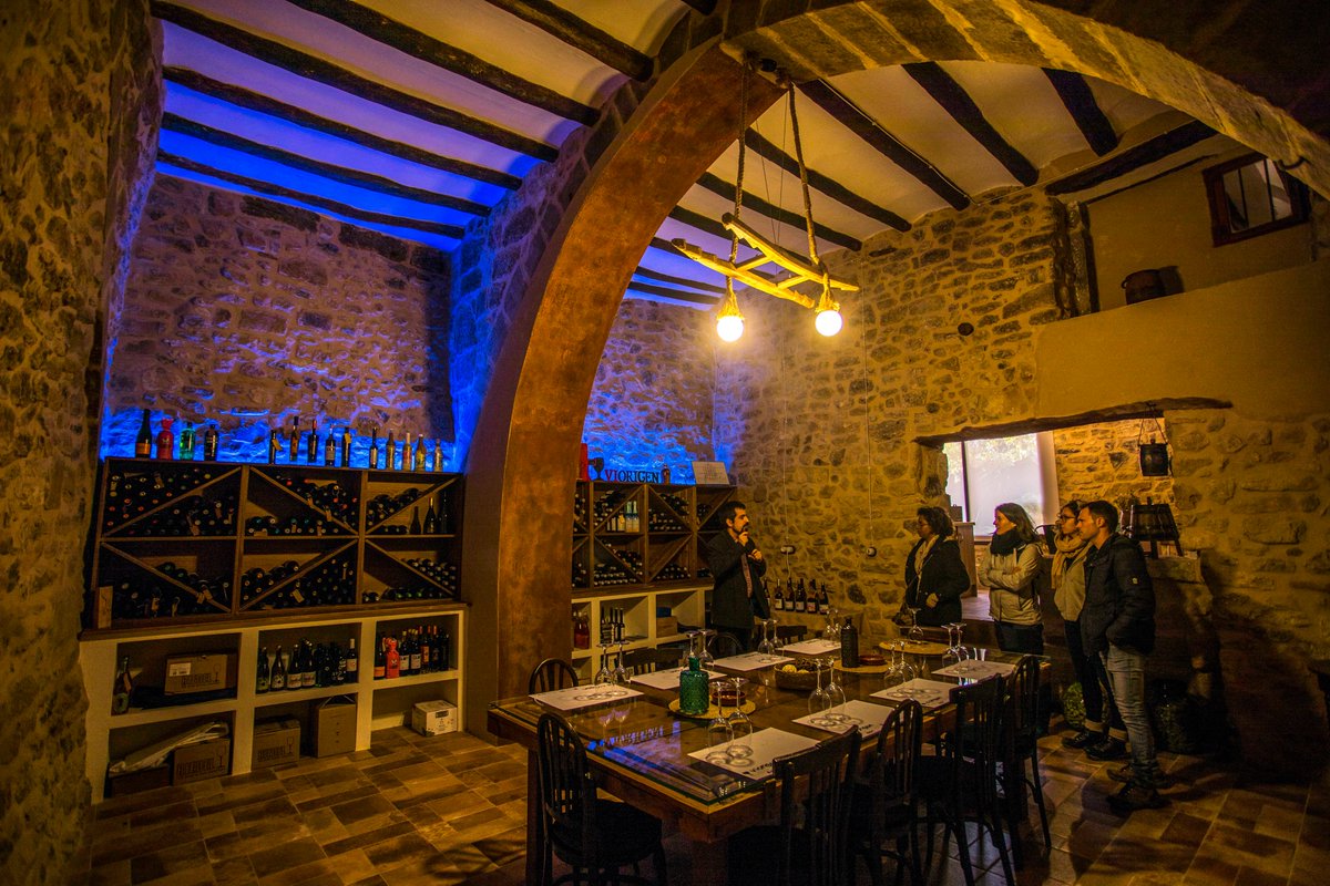 Tots els vins de la <a href="/doterraalta/">CRDO Terra Alta</a> els trobareu a la nostra botiga especialitzada amb vins #TerraAlta
Visita'ns: viorigen.com/ca/botiga/?do=… o vine a la nostra sala de tast a #Gandesa 👇🍷