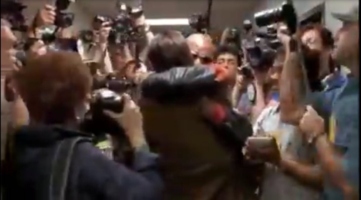 adguy007's tweet image. Reminds me of this Jerry Maguire scene bing.com/videos/search?… @trioutloud