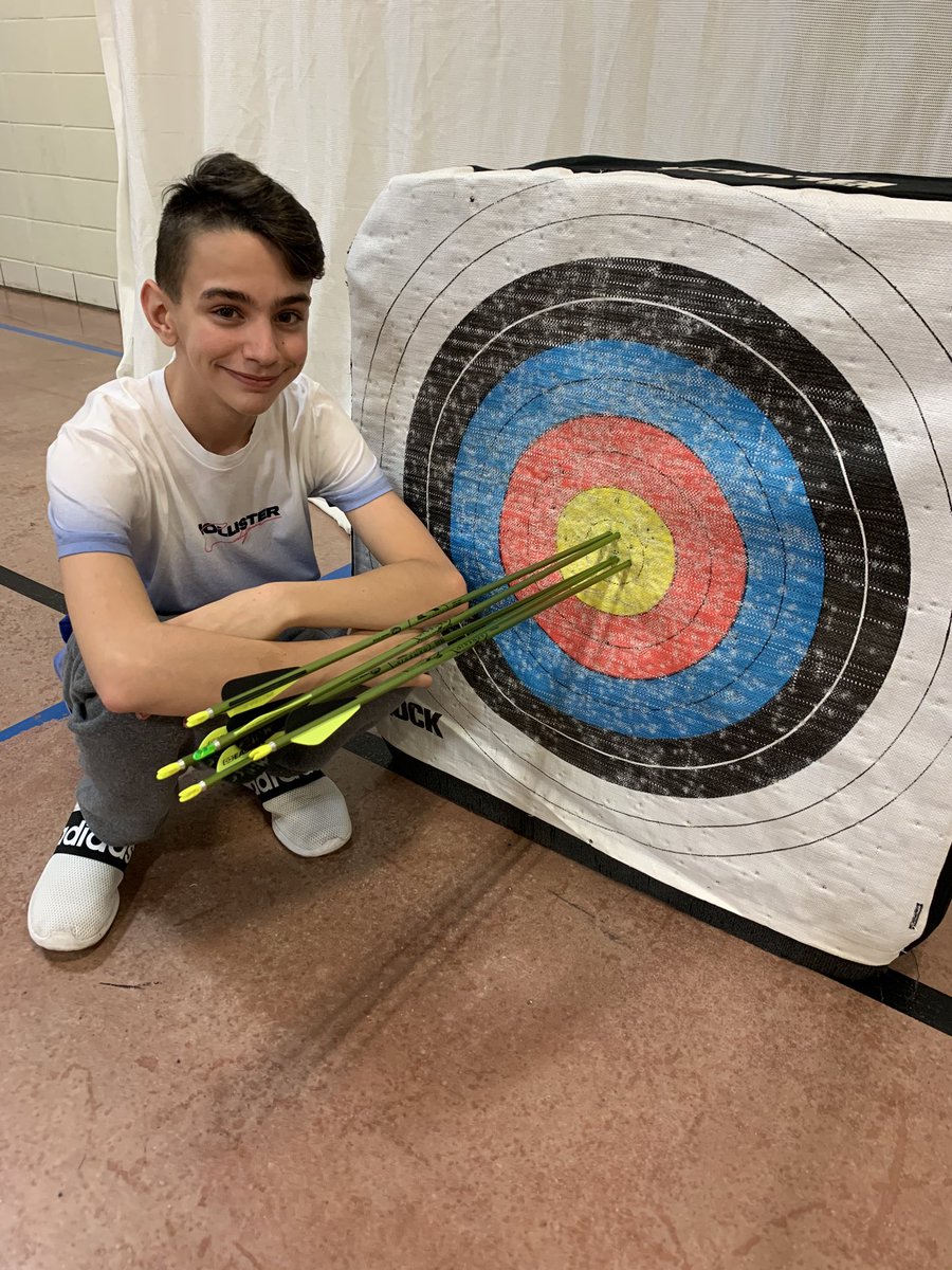 April Thompson tweet media