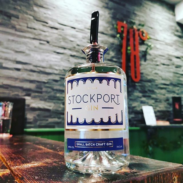 78degreesltd's tweet photo. We are closed from 7:15pm tonight for our SOLD OUT tasting evening with @stockportgin 🙌🏻 very excited for this one #gintasting #78degreesginbar #stockport #bramhall #businesssupportingbusiness #gin https://t.co/4mXiZL51Ll https://t.co/SKpP8UjfWs