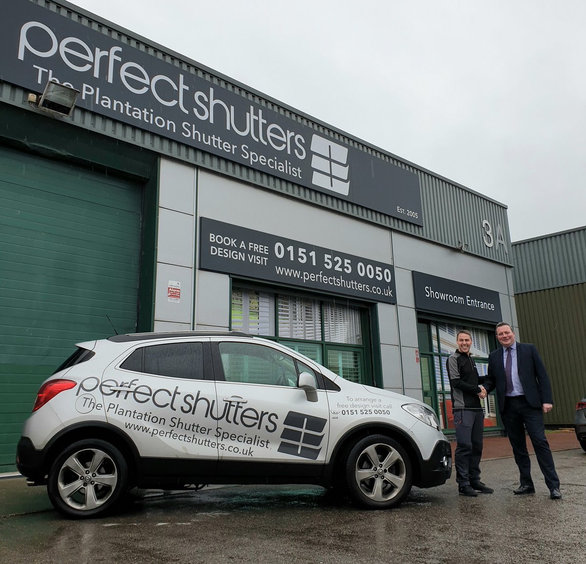 We’re delighted to welcome <a href="/PerfectShutters/">Perfect Shutters</a> into their new #Aintree warehouse and showroom. The Business Park is now fully occupied and we wish them all the best! bit.ly/32Qbf4b