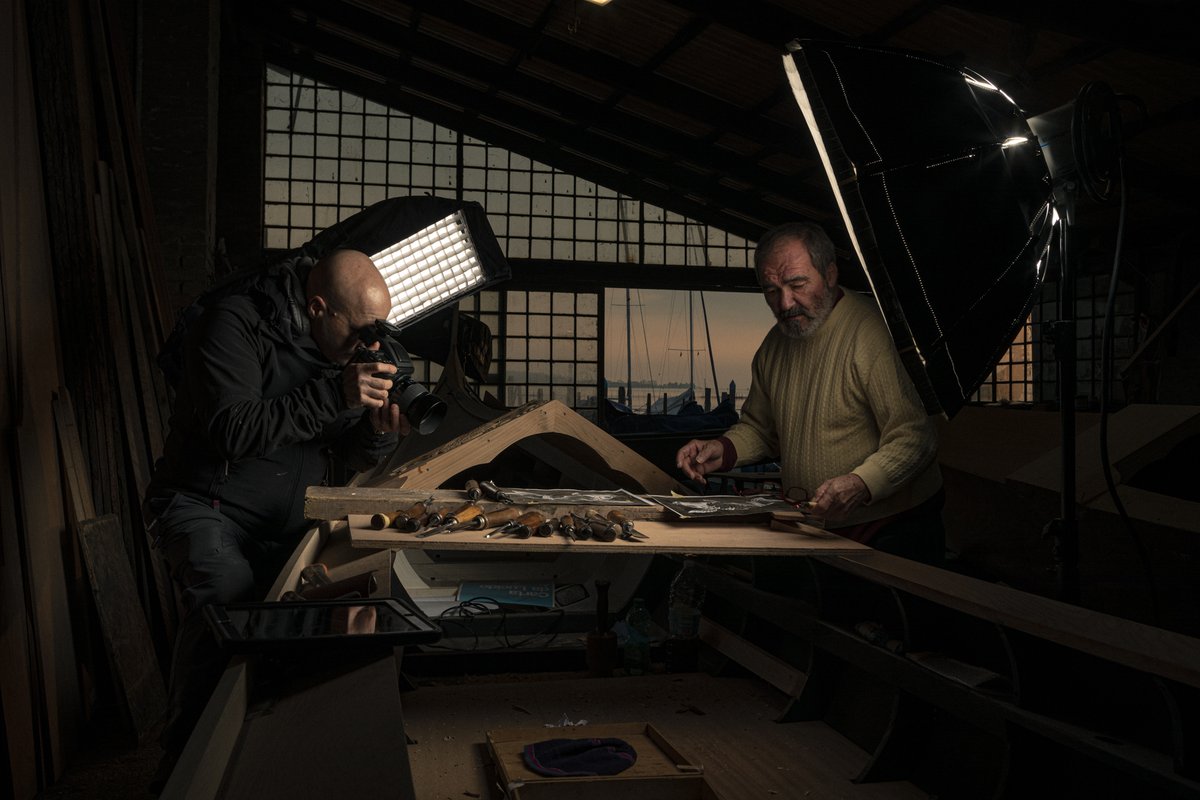 Hasselblad's tweet photo. Photographer @MescalchinM uses #Hasselblad H System to document the craftsmanship &amp; technique of building gondolas in Venice, a disappearing trade.

Matteo relies on the image quality &amp; dynamic range provided by the H System to capture one of the time-honored symbols of Venice. https://t.co/QJWTsWP01O