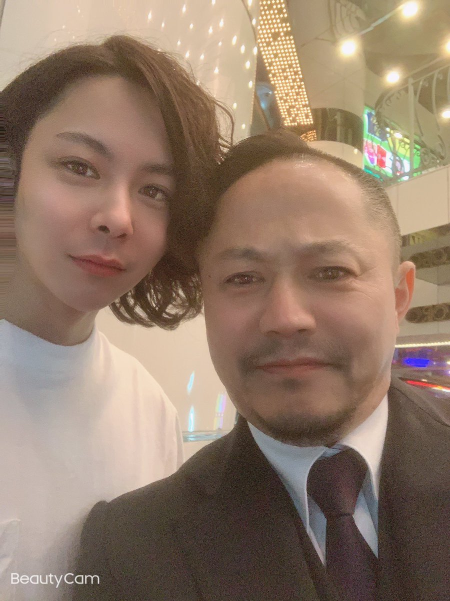 gdmakomako's tweet photo. 77億1500万人の中から見つけました❗️
世界に1人だけの優木純様です。
酔ってる私に優しく対応して下さいました。
とても良い方でしたよ❗️
#グルダン
#clubRing
#優木純 https://t.co/RM8nPpp3Mv