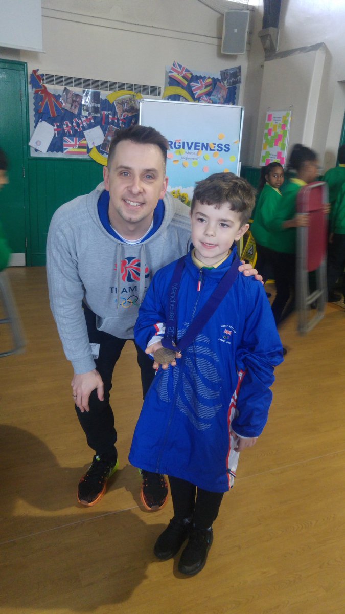 St Thomas Werneth Primary tweet media