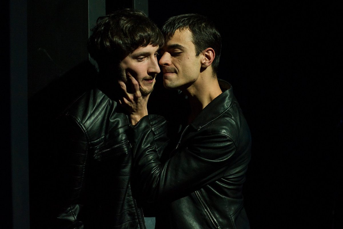 SAHİBİNDEN KİRALIK
Özen Yula / biriken

5 Mart - TOY İstanbul
19 Mart - TOY İstanbul

Bilet: tiyatrolar.com.tr/m/tiyatro-bile…