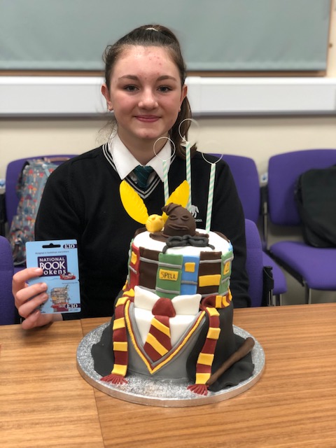 horsforth_l's tweet photo. And finally..... Here are the winning entries.
1. Harry Potter inspired masterpiece
2. Hunger Games cupcake delights

£10 world book day vouchers are coming your way.
@HorsforthEng @HorsforthSchool 

Massive thank you to everyone for entering, enjoy your lunch pass #worldbookweek https://t.co/q0ZI8uu8FO
