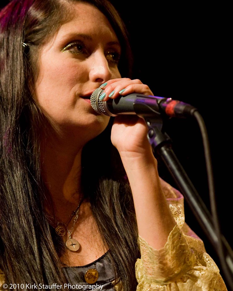 5 21  Happy birthday Maria Taylor   