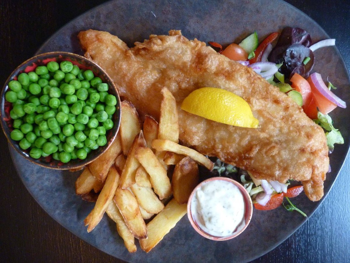 StanleyArmsPR1's tweet photo. #StanleyArms #Preston Fish Friday!! Come in and see us because all this is £5! Have you tried our fish? let us know below if you have.... https://t.co/tpuMemG761