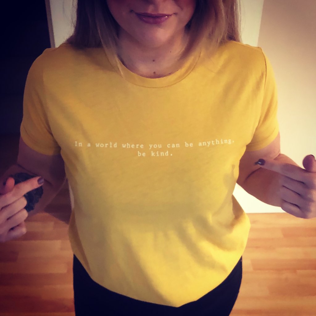 emmavallis_13's tweet photo. IN A WORLD WHERE WE CAN BE ANYTHING.....BE KIND! ~ Caroline Flack #BeKind #carolineflack #tshirt #mustard #always #love #antibullying #itsnotcool #everyoneisgoingthroughsomething #smile #timetotalk #talk #mentalhealth #itsokaynottobeokay https://t.co/zbEDeVCmrc