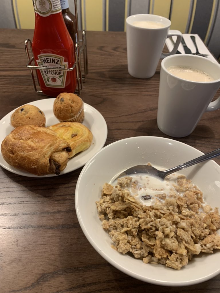 fueltd1's tweet image. A good day starts with a good breakfast, WE DAY London @ssearena excited for the day ahead #TeamFUEL #NottsFC @WETeachers @WEMovement @idriselba @leonalewis @LewisHamilton and many more woooo #Imagine #Believe #Achieve