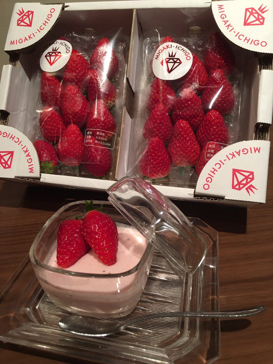 shimoakagenki's tweet photo. クリガニ入り、はっと汁。580円
甘えび、鯛の昆布じめ。
うに食べ比べ。
スルメイカの肝バター焼き。
刺身用鯵でアジフライ。
などオススメです。
#源希　#下赤塚　#カニばっと  #甘エビの昆布じめ  #サクラエビのおにぎり #地酒好きと繋がりたい  #海鮮居酒屋  #練馬区グルメ  #魚料理　#東武東上線沿 https://t.co/2GqiAvSQyK