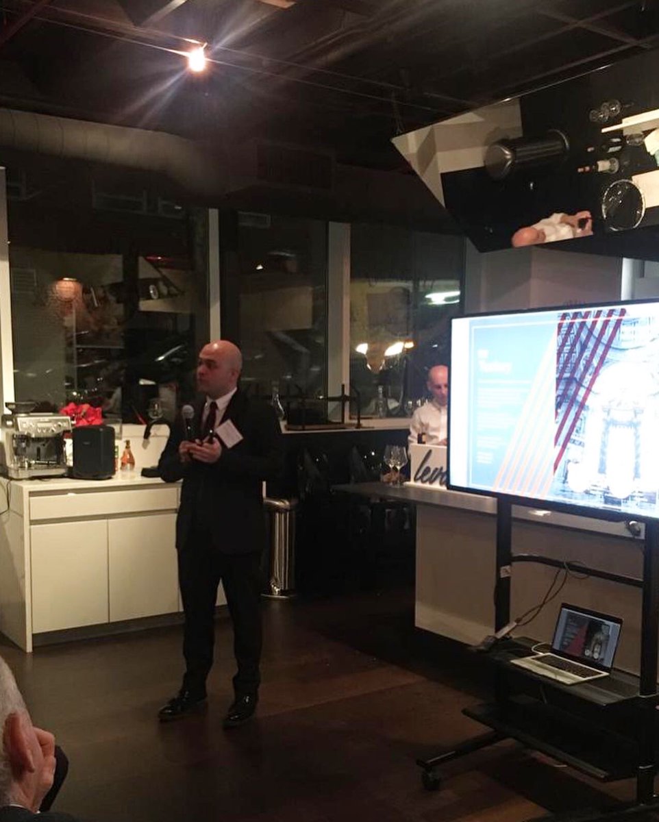 mepexofficial's tweet photo. Mepex tarafından New York Build 2020 fuarına eş zamanlı olarak New York ve bölgesinde yer alan kanaat önderleri ile networking geliştirilmesi adına bir yemek organizasyonu düzenlendi ve firmalara yapı sektörüne ilişkin bilgilendirme sunumu yapıldı. #mepex #addmib #newyork #abd https://t.co/DLip4cWgOg