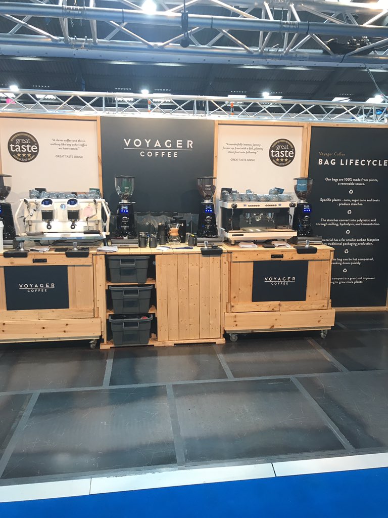 VoyagerTrainer's tweet photo. @voyagercoffee at stand H8 @expowest_uk come by for a #coffee #greattaste #awardwinningcoffee #compostablepackaging #wadebridge #cornwall https://t.co/1EESVaZjtM