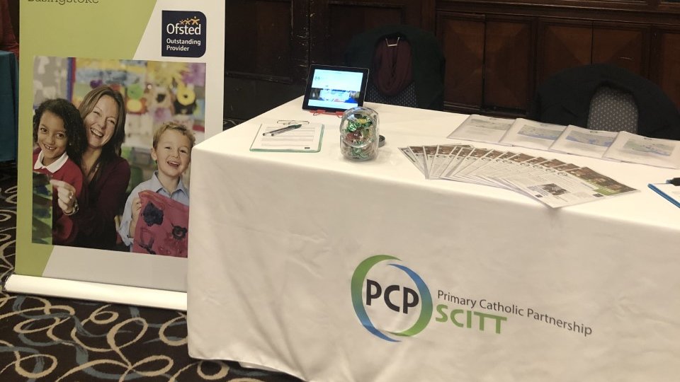 PCP_SCITT's tweet photo. We have a few more information events scheduled for anyone interested in teacher training for September 2020. Check out our pinned tweet for dates and apply via @ucas_online. 

Thanks to @XLDisplays for our new tablecloth! 

#getintoteaching #teaching2020 #weseeyourpotential https://t.co/UzzqsiSD1r