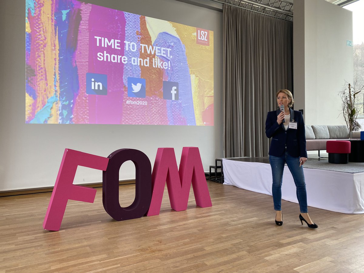 Nagy1AN's tweet photo. #fom2020 Wir rocken gerade die Bühne auf der Marketingkonferenz: @BarbaraAigner2 startet in den ereignisreichen Tag rund um #CustomerExperience - Keynote von #Kunde21 mit #OTIS folgt gleich! https://t.co/EP1ffqT9yU