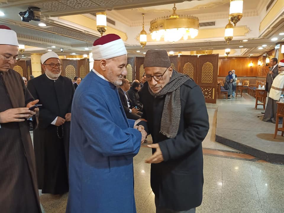 mfyoum's tweet photo. بحضور قيادات الأزهر.. عزاء المفكر الإسلامي الراحل محمد عمارة بمسجد الرحمن الرحيم https://t.co/hNigAHCveL